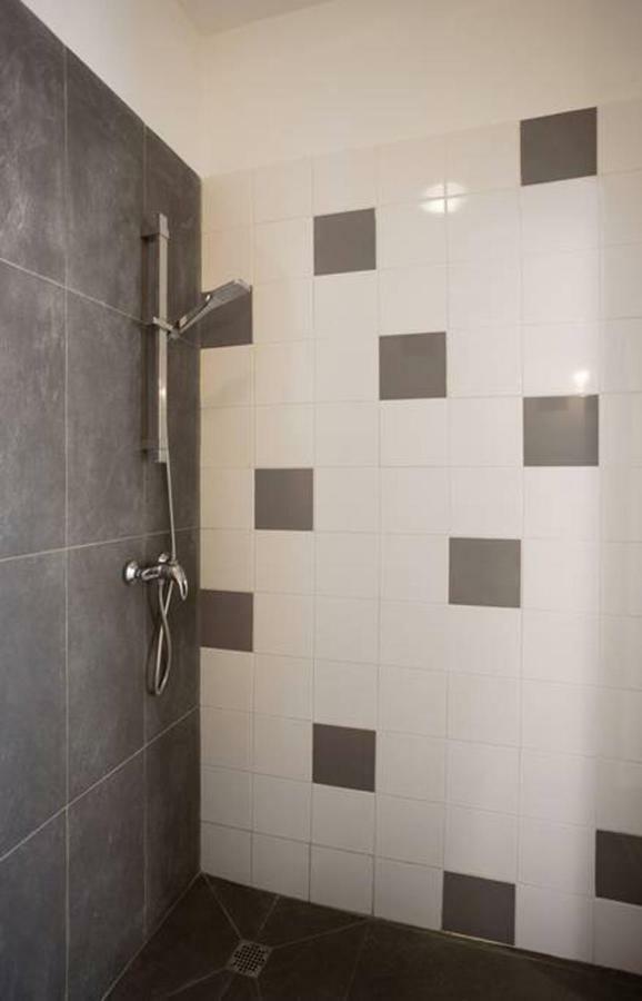 Gregbnb - Filet Suspendu ! - Parking Inclus - Climatise - Wifi -15Min Gare Toulon Exterior foto